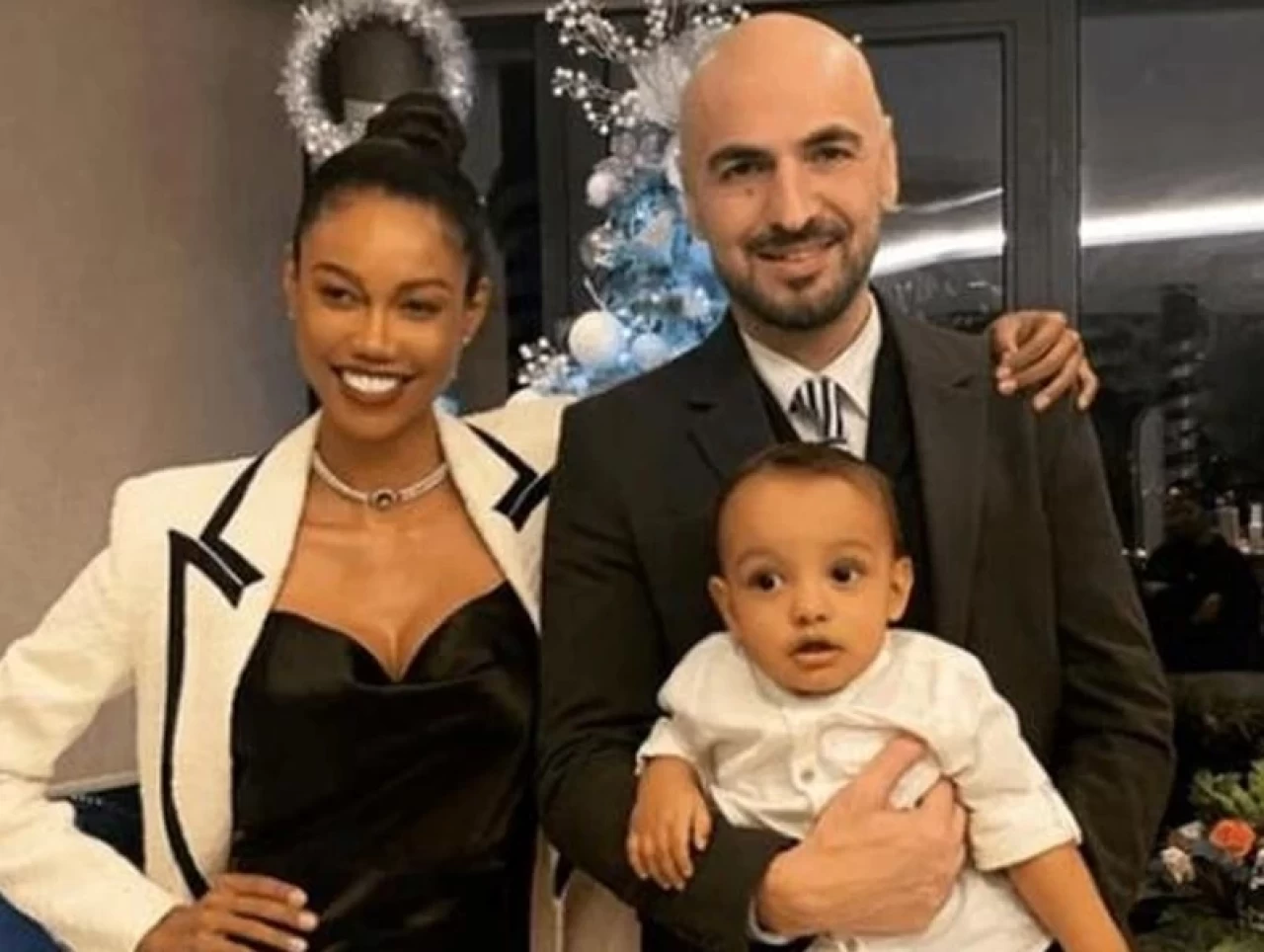 Soner Sarıkabadayı Eşi Kim, Evli Mi, Eşi Bakın Kim Çıktı, Meğerse Kolombiya'nın En Güzeli Oymuş...