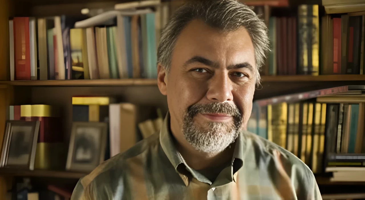 İhsan Oktay Anar Kimdir? Hayatı ve Eserleri