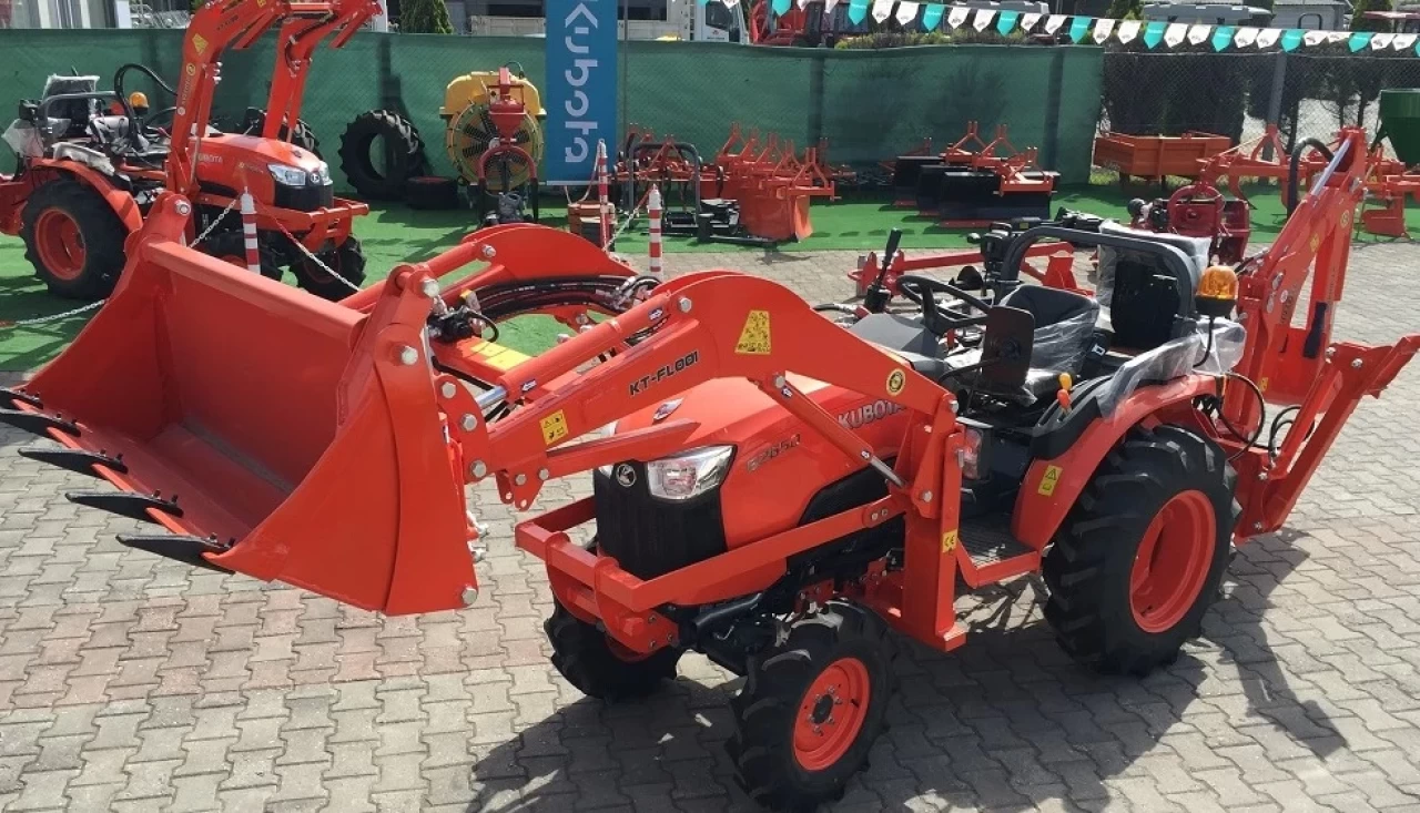 Kubota B2261 Traktör Fiyatları 2024 Ne Kadar? Teknik Özellikleri ve Zamlı Kubota Traktör Satış Fiyat Listesi