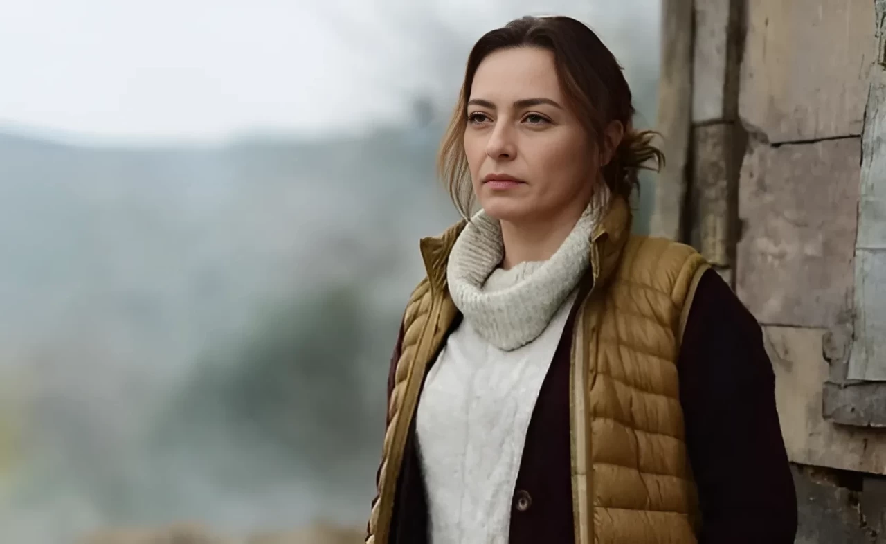 Kirli Sepeti Songül gerçekte kim, Ayça Bingöl nereli, evli mi, eşi kim, kaç yaşın da ve kimdir?