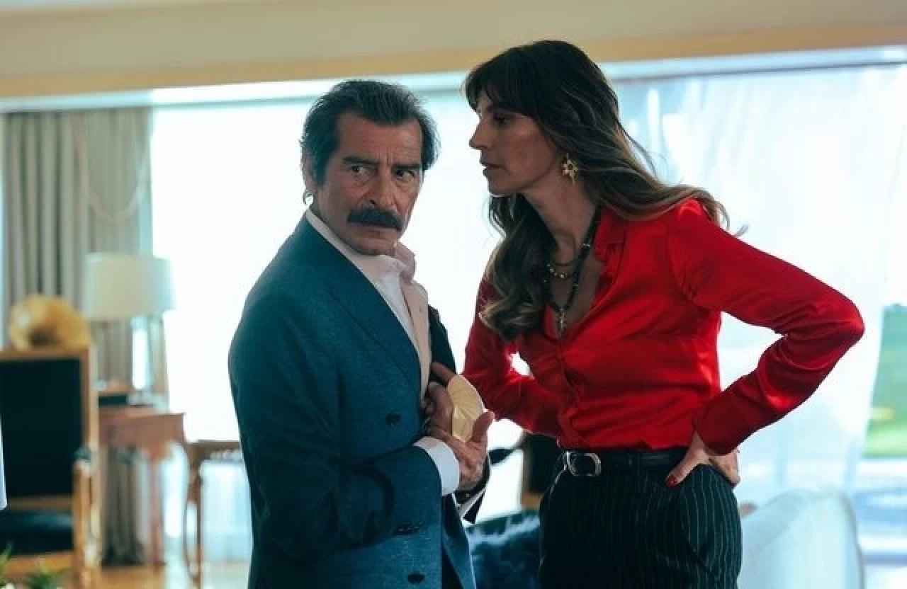 Deha dizisi İskender gerçek adı (Uğur Polat) kim, sevgilisi, evli mi, kaç yaşında, aslen nereli, eşi kim, kiminle evli, oynadığı diziler!