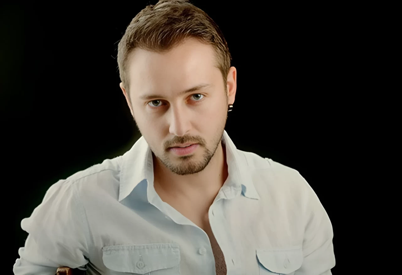 İbrahim Kendirci Evli Mi? Kiminle Evli? Eşi Kim, Kaç Yaşında, Çocuğu Var Mı? "Kavak Yelleri"nin Deniz'i Kimdir?