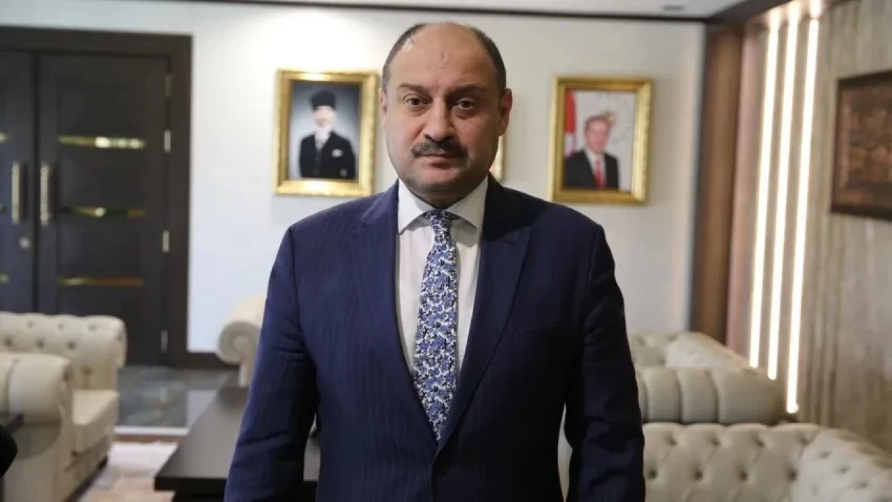 Kasım Gülpınar Kimdir, Nereli? Neden Yeniden Refah Partisi’nden İstifa Etti?