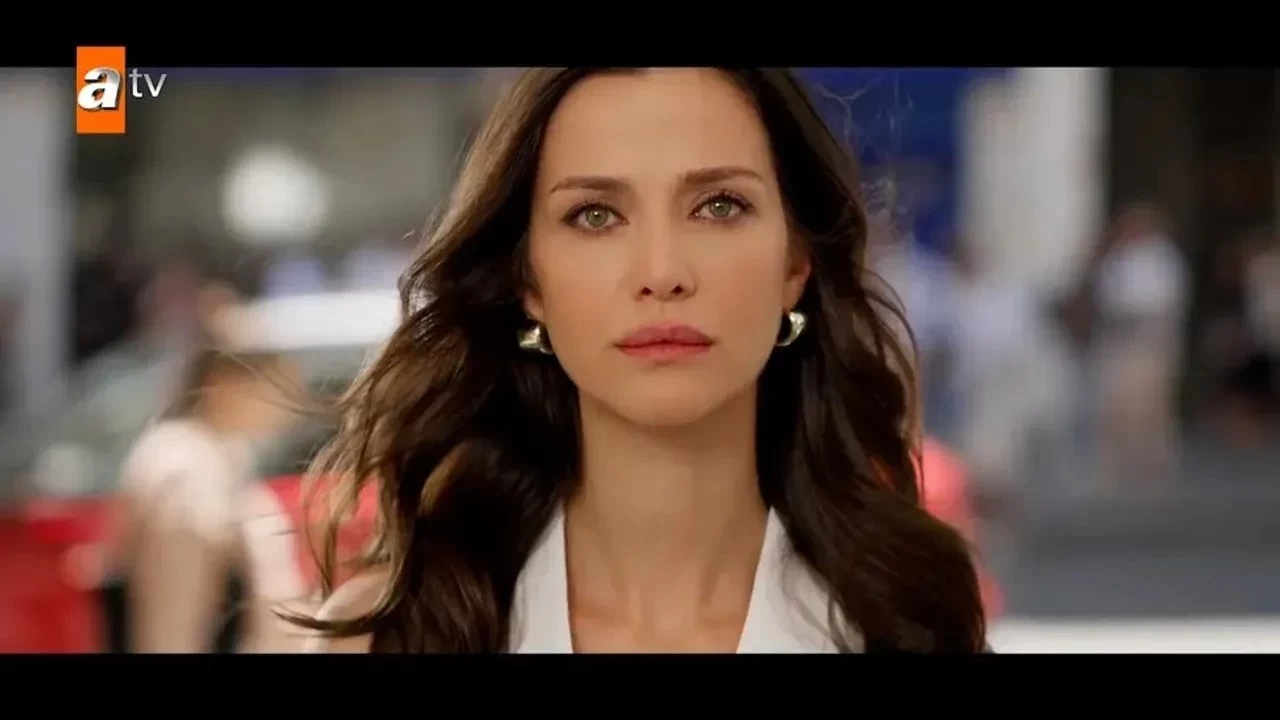Karadut Zuhal (İrem Helvacıoğlu) kim (eşi kim, aslen nereli, kaç yaşında, evli mi, sevgilisi kim)