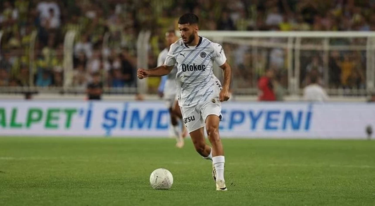 FB (Fenerbahçe) UEFA Listesinde Oğuz Aydın Kadroda mı, Listede Adı Var mı?