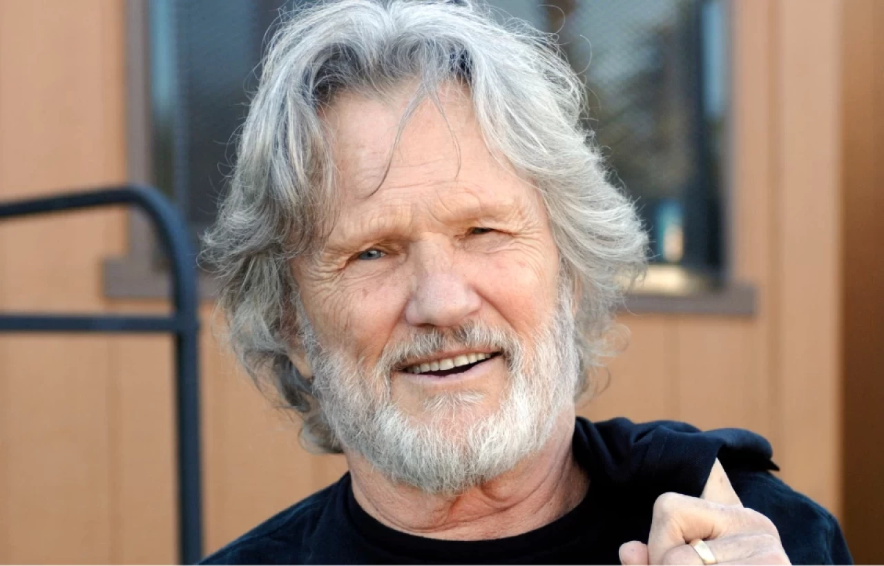Kris Kristofferson Ölüm Nedeni Ne, Ailesi Kim, Şarkıları ve Biyografisi
