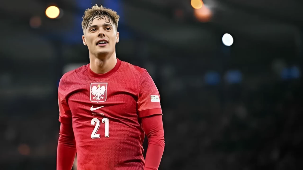 Nicola Zalewski Galatasaray İle Anlaştı mı? Bonservis Bedeli, Mevki, Nereli, Kaç Yaşında, Boyu ve Kilosu