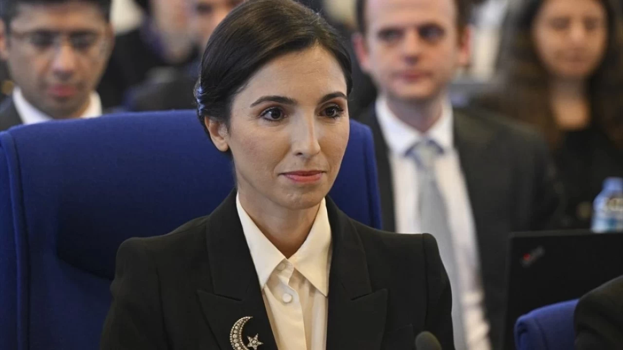 Hafize Gaye Erkan Biyografisi Kürt mü, Kiminle Evli, Nereli, Ne Kadar Maaş Alıyor, Eşi Kim, Kaç Yaşında?
