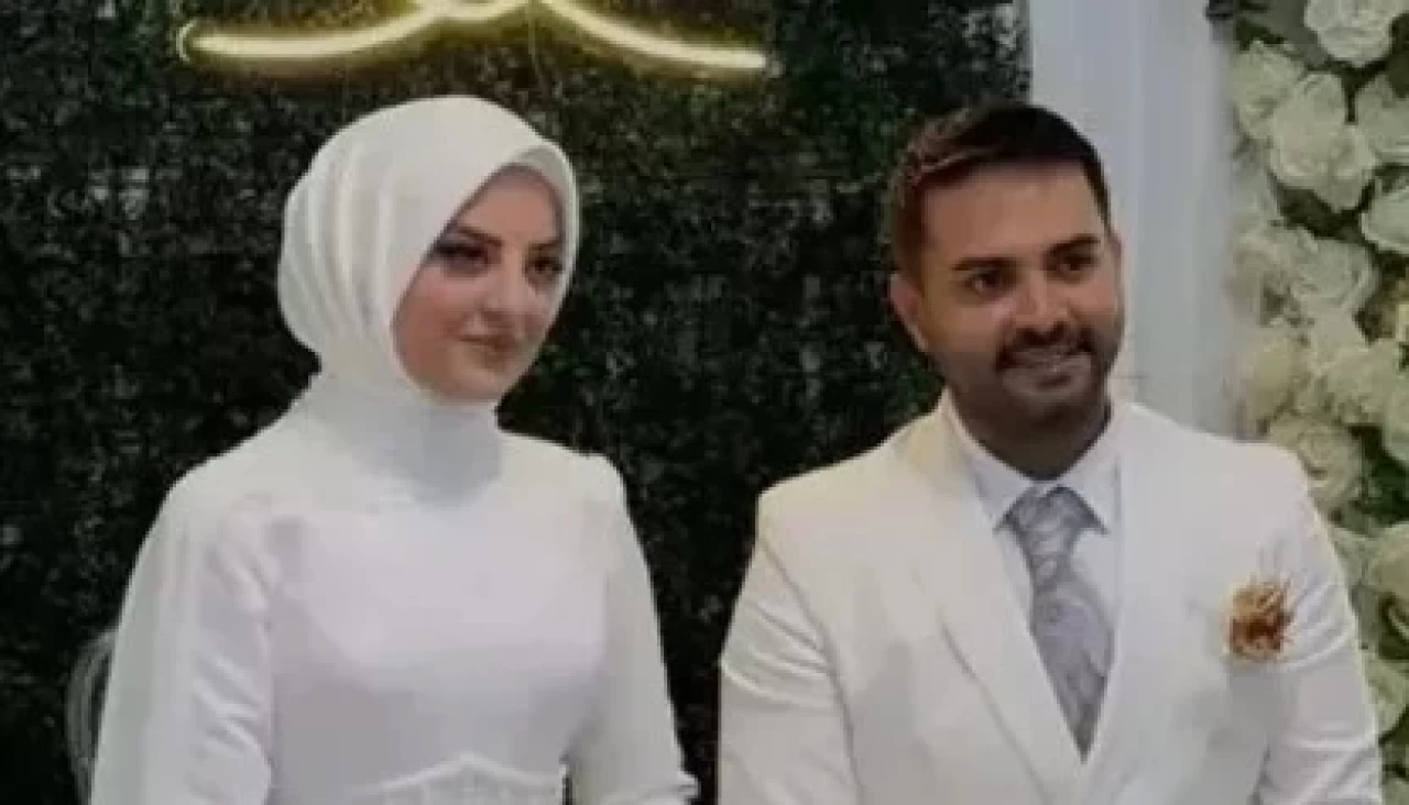 Kadir Ezildi Kiminle Nişanlandı? Nişanlısı Gamze Türkmen Kimdir? İşte Nişan Fotoğrafları