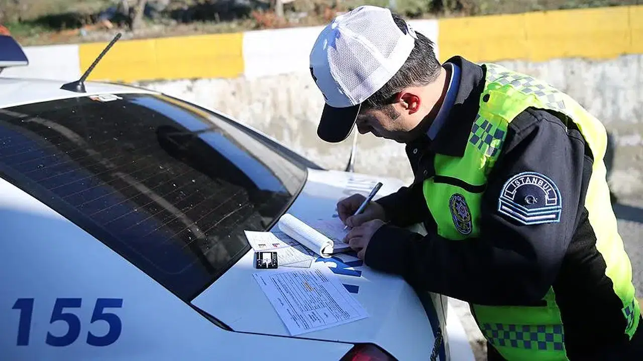 mniyet Kemeri Takmayan 2.500 TL Ödeyecek: Yeni Ceza Tarifesi Belli Oldu