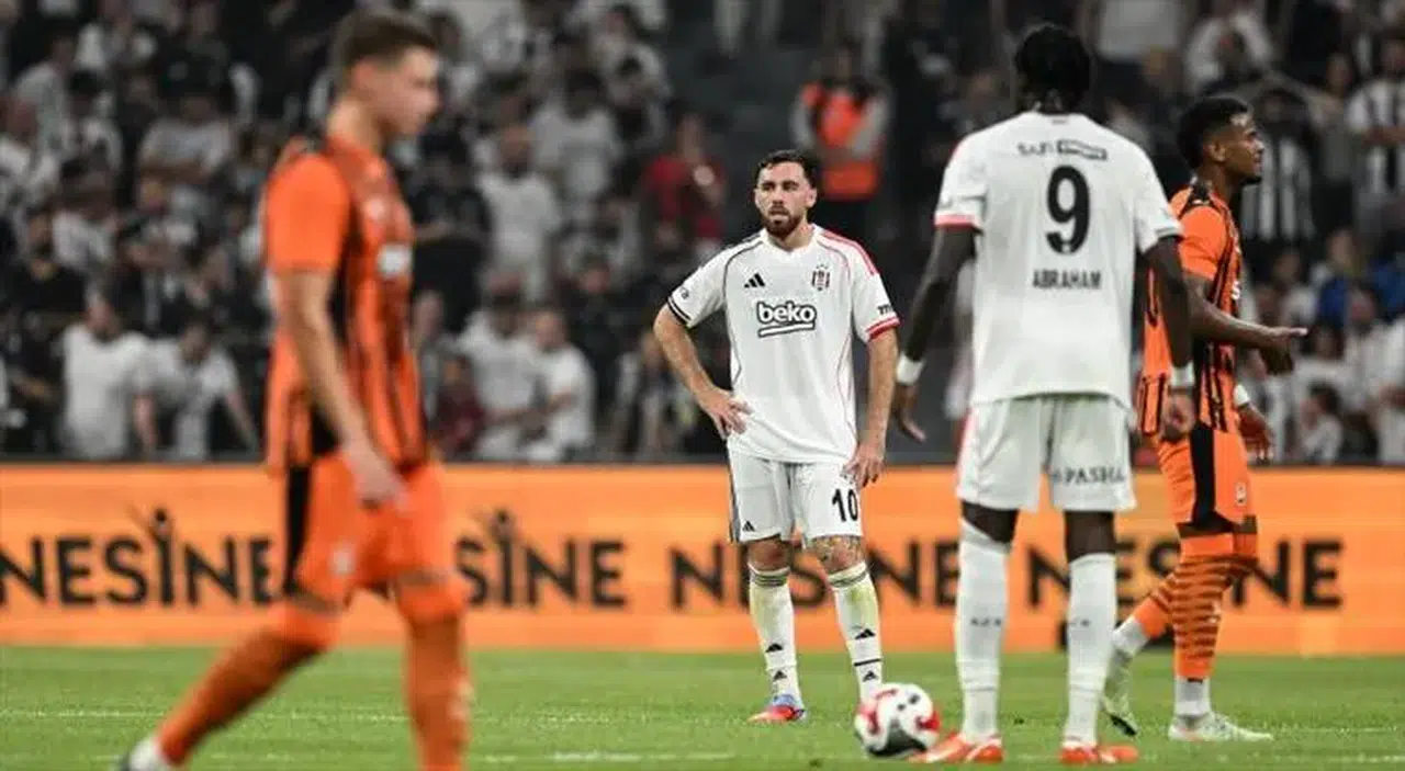 Beşiktaş Shakhtar Donetsk Maçı Kaç Kaç Bitti? Beşiktaş Savruldu, Taraftar İsyan Etti