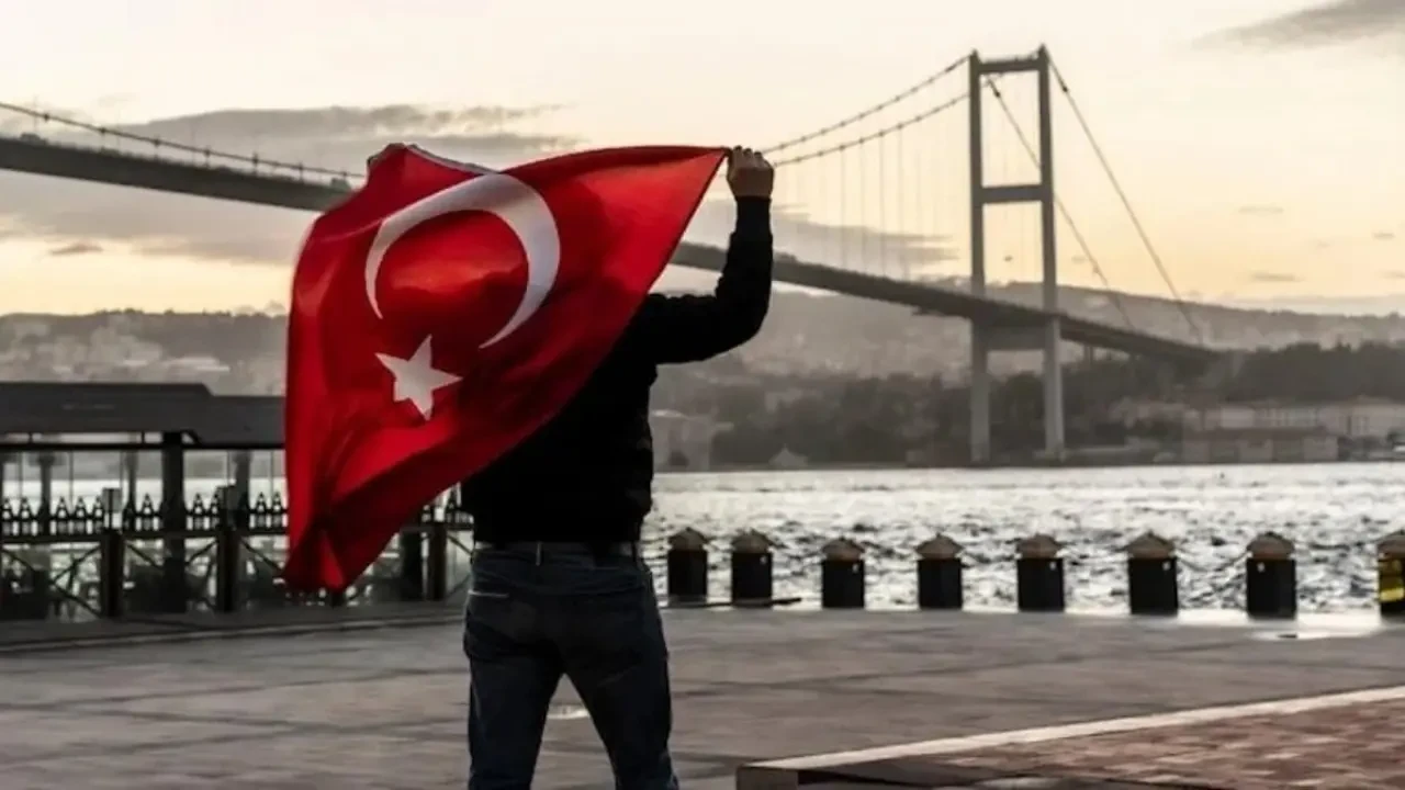 15 Temmuz’da Ne Açık Ne Kapalı? Resmi Tatil Detayları Belli Oldu