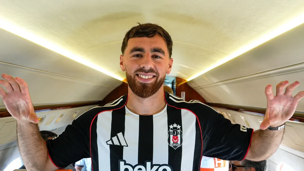 Orkun Kökçü Resmen Kartal Oldu! İmza Töreni ve Forma Numarası Belli!