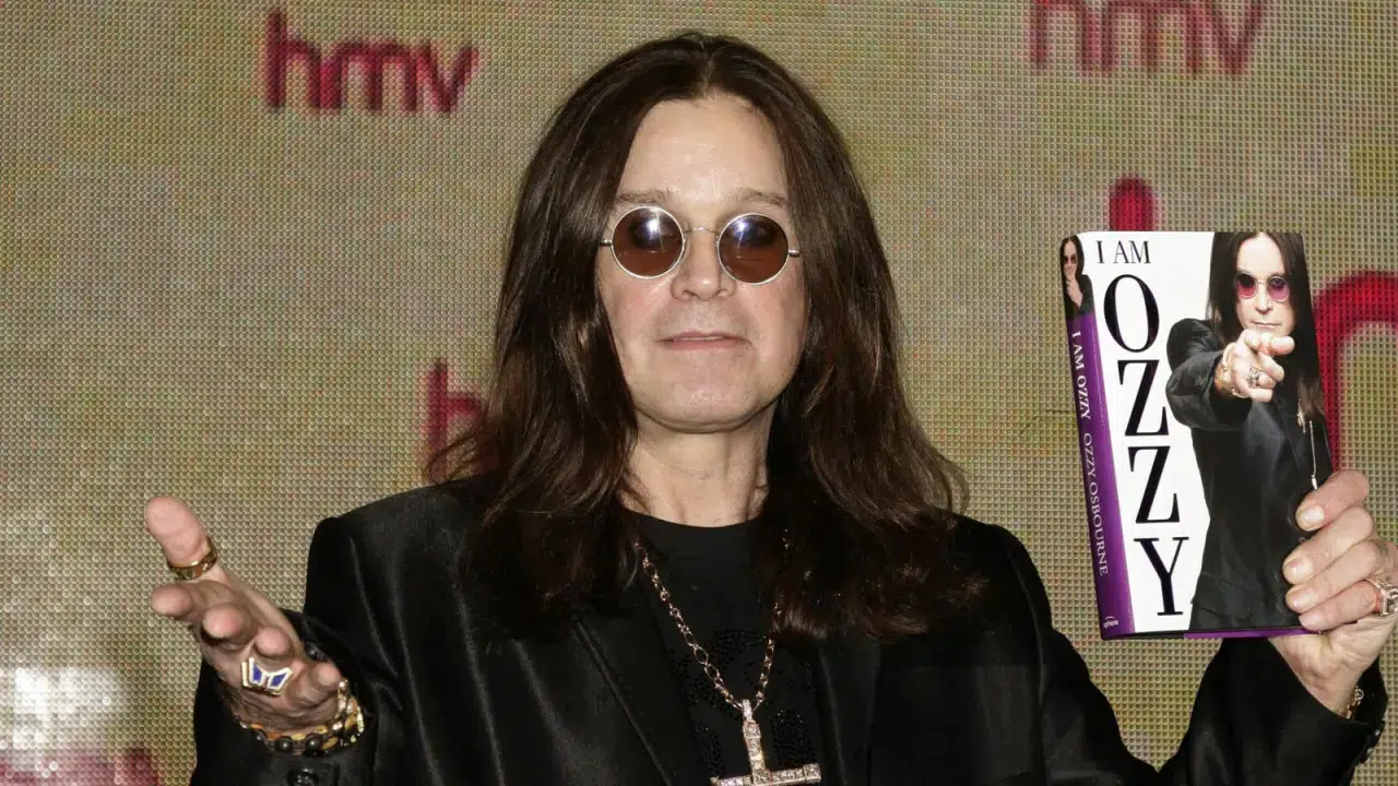 Ozzy Osbourne Hayatını Kaybetti: İşte Efsanenin Hayatı ve Ölüm Nedeni