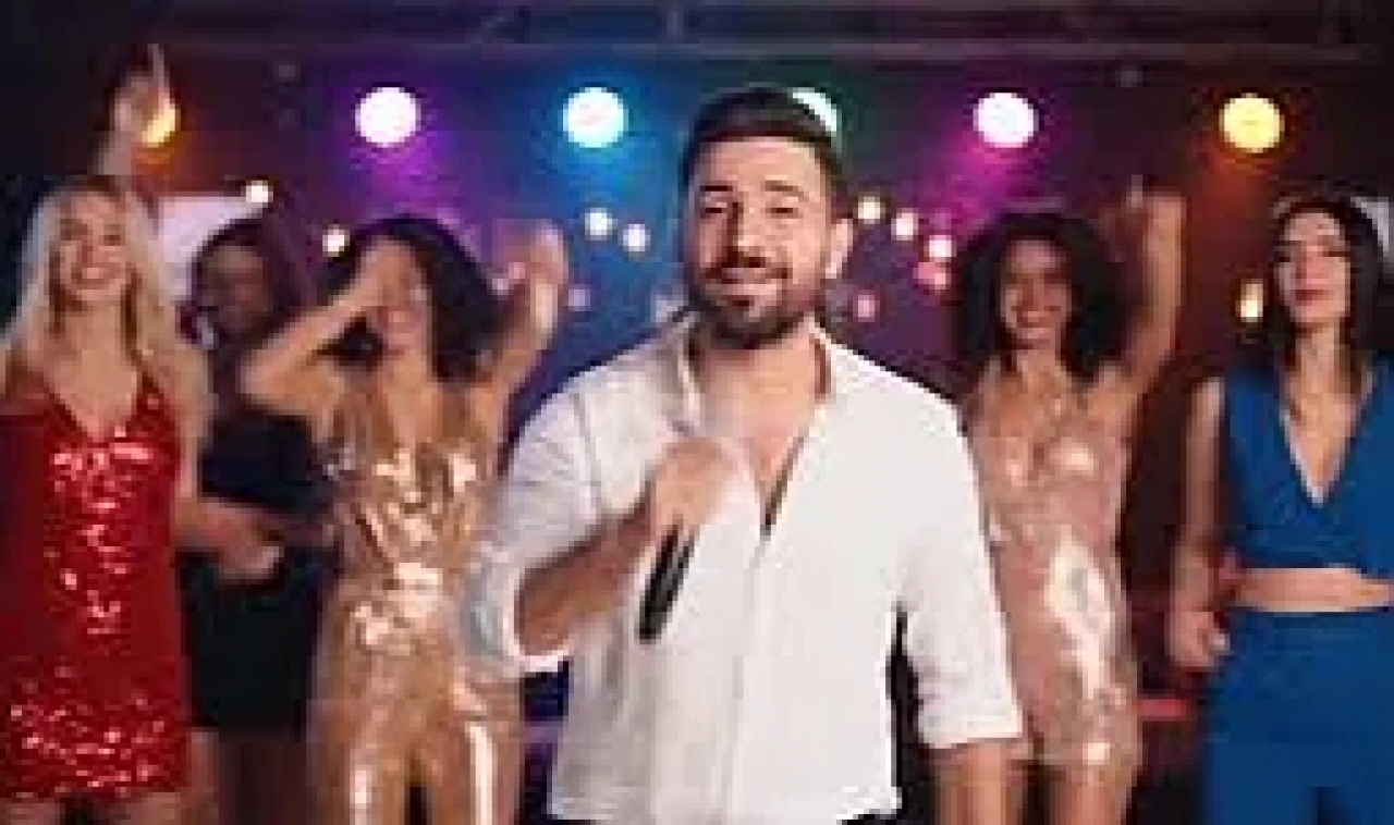 Aykut Elmas Kimdir? Sefo’nun “Demet Ablam Hoşgeldin” Şarkısına Aykut Elmas Dokunuşu!