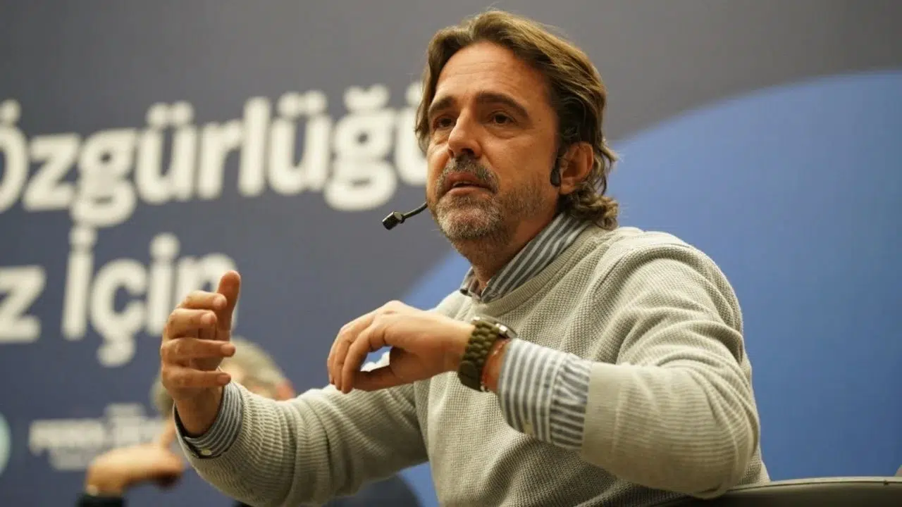 Timur Soykan kimdir, aslen nereli, kaç yaşında, nerelerde çalıştı? Ünlü gazetecinin biyografisinin özeti