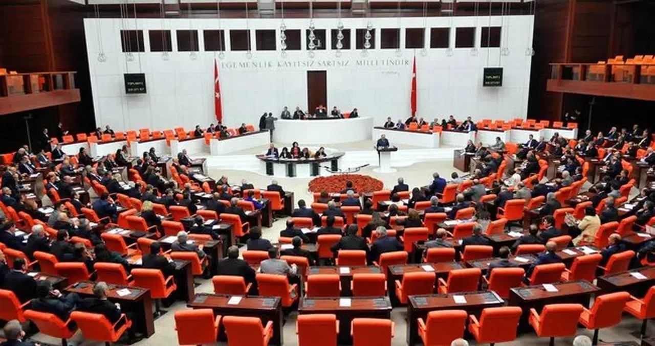 Meclis Ne Zaman Açılıyor, 2025 TBMM Tatili Ne Zaman Bitti, Yeni Dönem Ne Zaman Başlıyor?