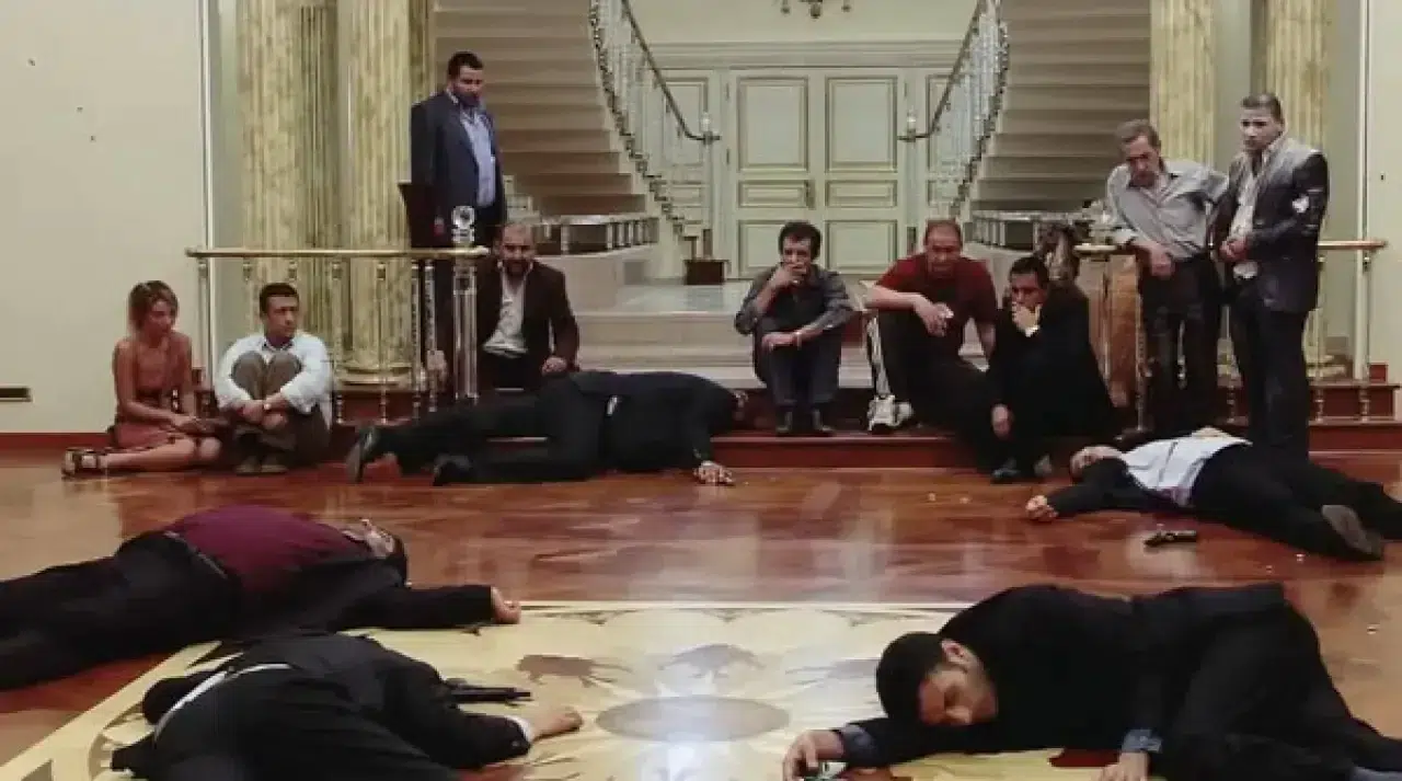 Kolpaçino’nun Çekildiği Ünlü Villa Satışta: Fiyatı Dudak Uçuklattı