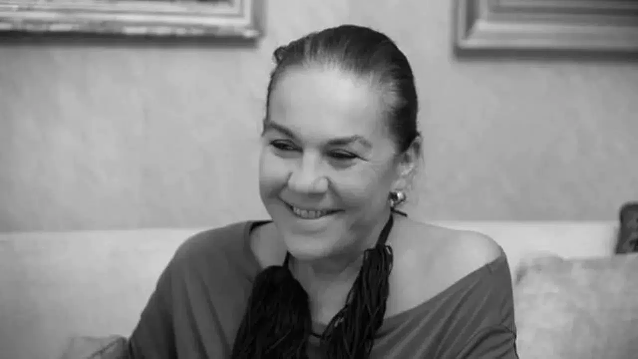 Figen Batur kimdir, kaç yaşında, aslen nereli, nerede çalıştı, evli mi? Hayatı ve kariyerine dair bilinenler