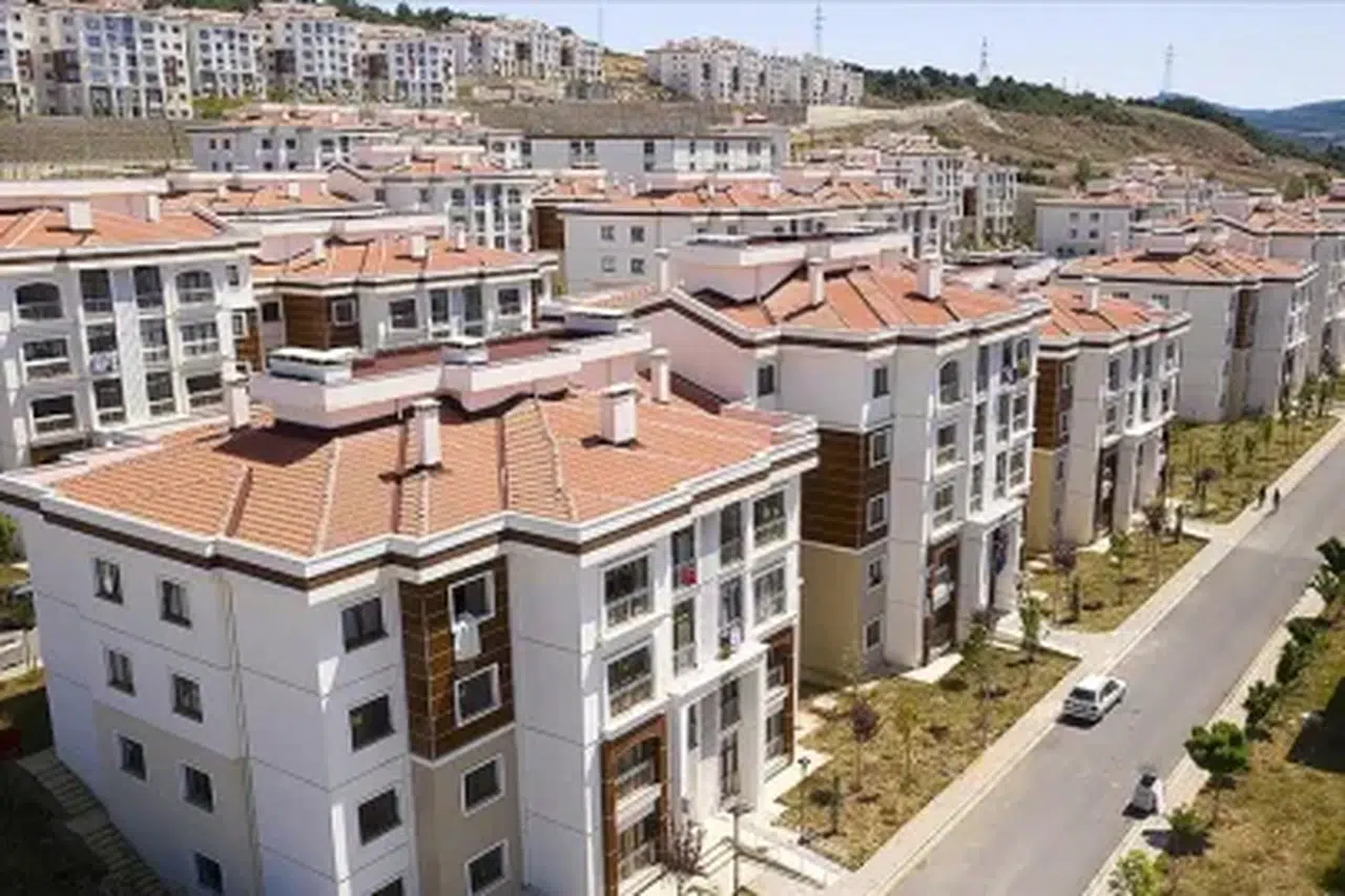 Mersin'de Genç Çiftlere ve Çok Çocuklu Ailelere Özel Konut Kontenjanı Açıklandı