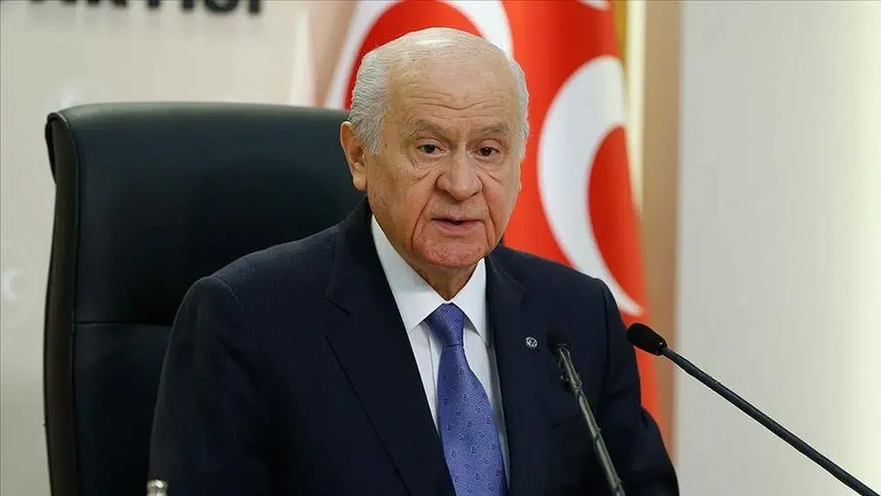 Bahçeli: Türkiye, Doğu-Batı İkileminde Değil, Kendi Merkezinde Konumlanmalı