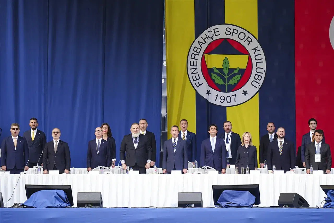 Fenerbahçe’nin Borcu 21,5 Milyar TL’ye Ulaştı: Genel Kurulda Mali Durum Açıklandı