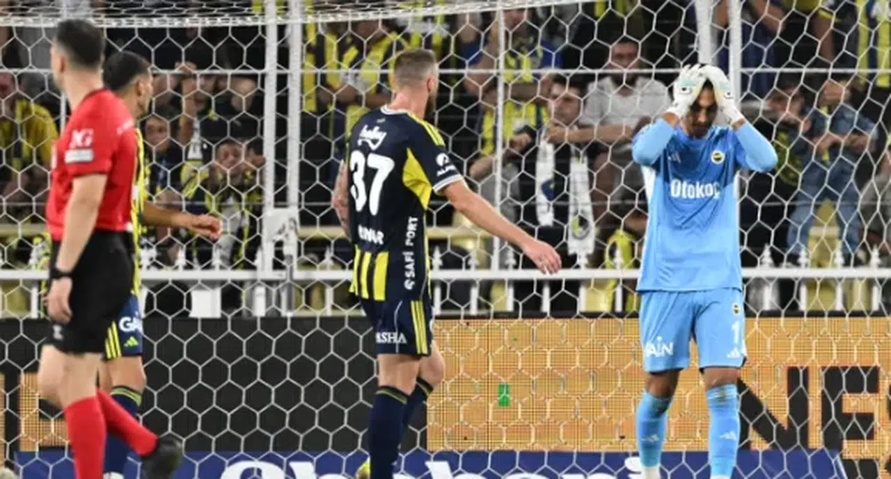 Fenerbahçe Uzatmalarda Yıkıldı: Alanyaspor’la Kadıköy’de 2-2 Berabere