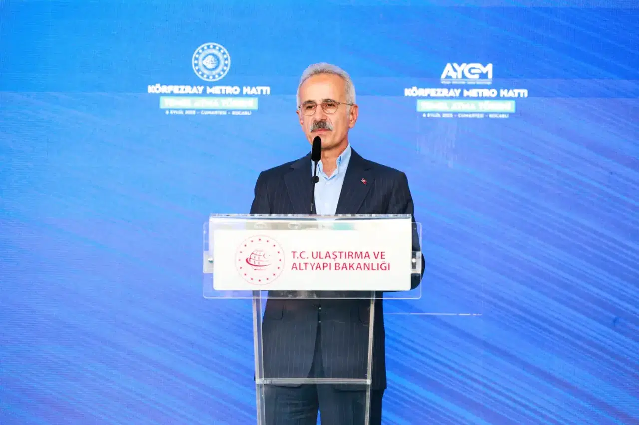 Körfezray Projesi'nin Temeli Atıldı: Kocaeli'nde 61 Milyar TL’lik Raylı Sistem Yatırımı Başladı