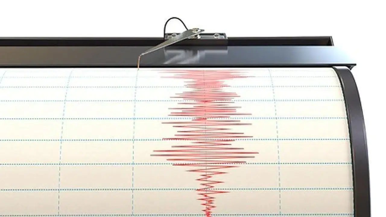 İstanbul ve İzmir’i de Sarsan Deprem: Balıkesir’de 4.9’luk Yeni Hareketlilik