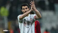 Beşiktaş Necip Uysal için Eyüpspor maçı öncesinde tören düzenliyor