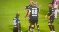 Futbol Camiası Bunu Konuşuyor! Caner Erkin Takım Arkadaşına Saldırdı