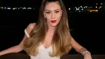 Sinem Kobal Fransa tatilindeki stiliyle etkileşim yarattı