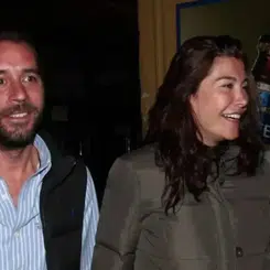 Deniz Akkaya'nın Eski Eşi Efe Önbilgin: Kimdir, Kaç Yaşında ve Mesleği Nedir?