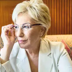 Sevil Atasoy: Hayatı ve Kariyeri Hakkında Her Şey