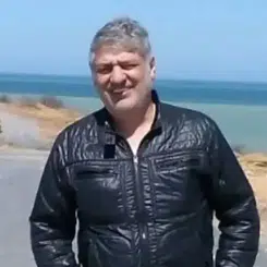 Ferdi Tayfur'un Oğlu Timur Tayfur Hakkında Bilgiler: Gerçekten Oğlu Mu ve Ne İş Yapıyor?