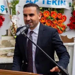 Başkanlık Dönemini Geride Bırakan Ferdi Zenginoğlu'nun Kuşadası Spor Kulübü'ndeki Katkıları ve Geçmişi