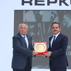 Azer Aran: Türk Medyasının Yıldızı, Doğum Yeri ve Yaşı Ne?