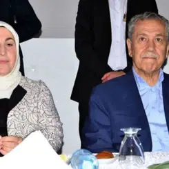 Bülent Arınç'ın Eşi Münevver Arınç Hakkında Bilgi: Kimdir?