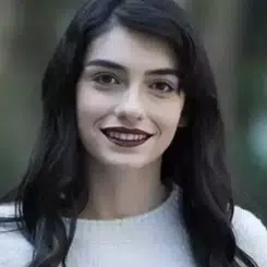 Hazar Ergüçlü: Yaşamı, Biyografisi ve Özel Hayatı Hakkında Bilgiler!