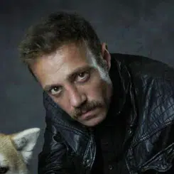 Uzak Şehir Dizisinin Feyyaz'ı Ahmet Varlı, Yeni Kadroda Yer Aldı!