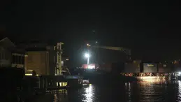 Sarıyer kıyılarında nefes kesen operasyon: Karaya oturan dev gemi kurtarıldı