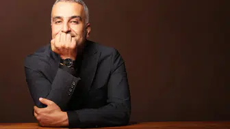 Bekir Develi Kimdir? Almanya Doğumlu Türk Sanatçının Hayatı, Kariyeri ve Eserleri