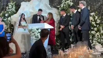 Eski Fenerbahçeli dünyaevine girdi! Üç G.Saraylı yıldız nikah şahidi oldu