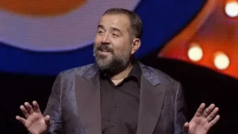 Ata Demirer Kimdir? Keşke 40’ımda Yapsaydım Dediği Dönüşüm ve Hayat Hikayesi