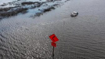 ABD'de Sel Kabusu! Yaz Kampı Felakete Döndü! Çok Sayıda Çocuk Kayıp
