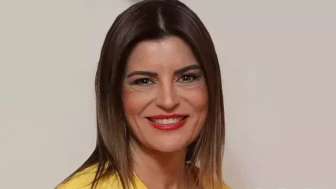 Ece Vahapoğlu Kimdir? Başarılı Gazeteci, Yazar ve Sunucunun Hayatı ve Kariyeri