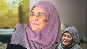 Şule Yüksel Şenler Kimdir, Nereli, Evlendi mi, Kaç Yaşında?