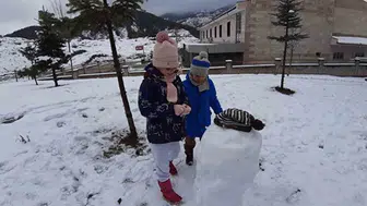 12 Ocak 2026 Hakkari’de Okullar Tatil Mi? Yarın Okul Var mı? Valilikten Kar Tatili Açıklaması Geldi mi?