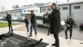 Arka Sokaklar 734. bölüm tek parça full izle! Kanal D Arka Sokaklar son bölüm izle!