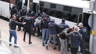 IŞİD operasyonunda kritik aşama: 117 şüpheli adliyede